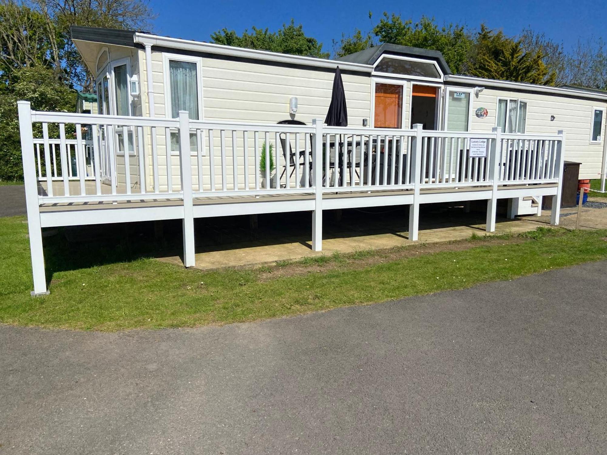 Red Squirrel Lodge Sandown Exterior foto